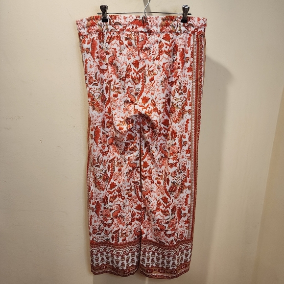 Hester & Orchard Floral Red and White Elastic Waisted  Flare Rayon Casual Pant L - Picture 10 of 13
